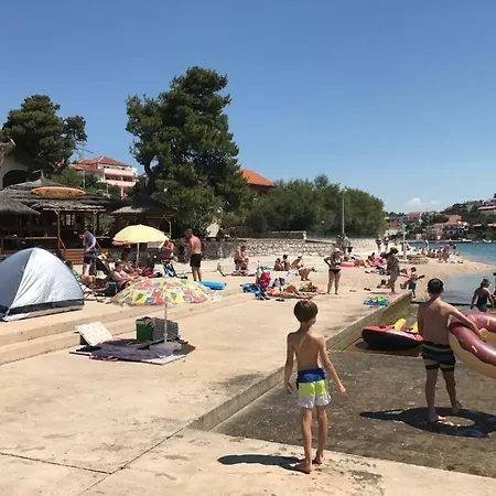 Big Blue, Tisno