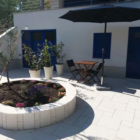 Apartman Big Blue, Tisno